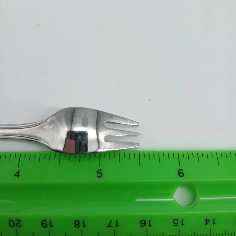 6X CF TOWLE Supreme STUART SHELL Stainless Cocktail Seafood Forks